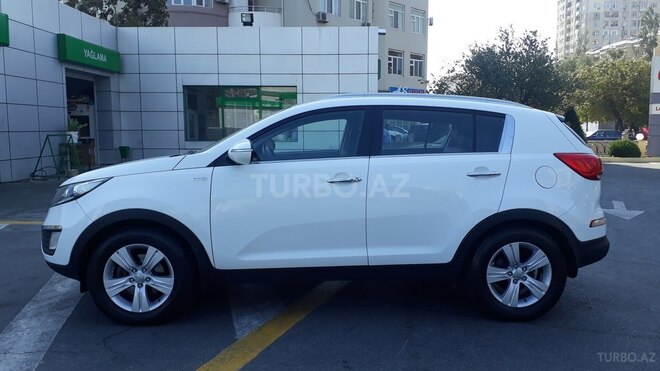 Kia Sportage 2011, 121,000 km - 2.0 л - Bakı