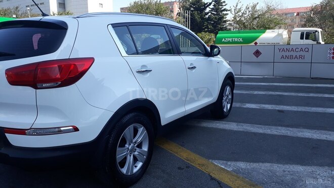 Kia Sportage 2011, 121,000 km - 2.0 л - Bakı