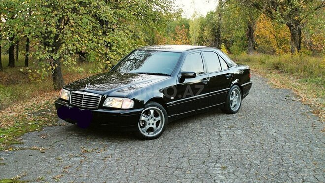 Mercedes C 220 1999, 198,600 km - 2.2 л - Xızı