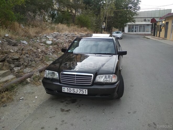Mercedes C 240 1998, 290,000 km - 2.4 l - Bakı