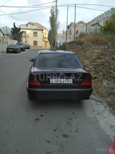 Mercedes C 240 1998, 290,000 km - 2.4 l - Bakı