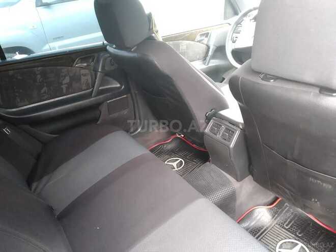 Mercedes E 230 1997, 300,000 km - 2.3 l - Bakı