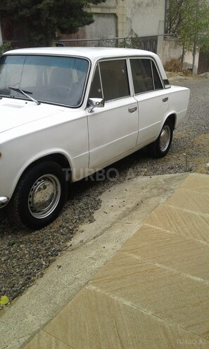 LADA (VAZ) 21011 1984, 300,000 km - 1.5 l - Bakı