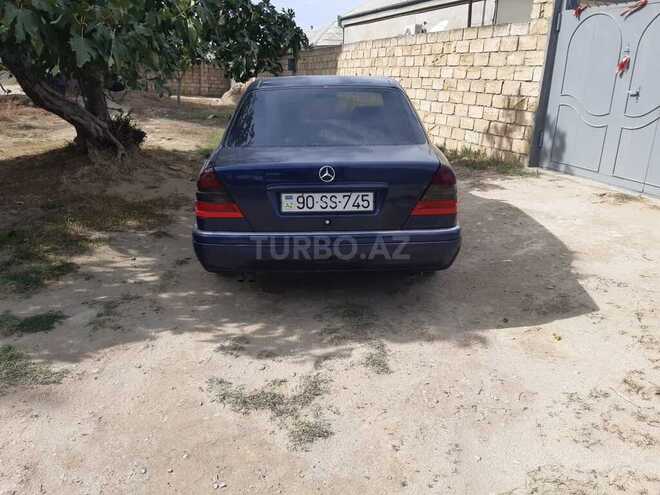 Mercedes C 220 1995, 280,000 km - 2.2 l - Sumqayıt