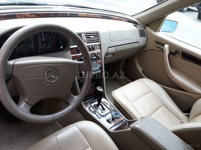 Mercedes C 230 2000, 241,368 km - 2.3 l - Bakı
