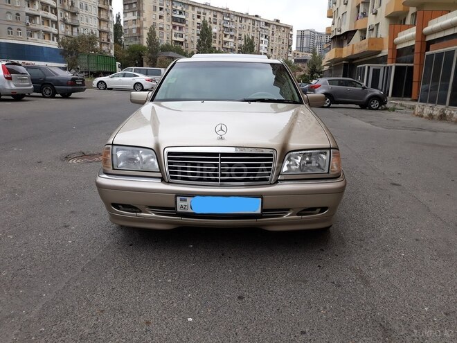 Mercedes C 230 2000, 241,368 km - 2.3 l - Bakı