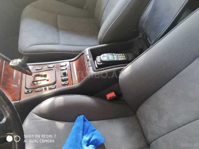 Mercedes E 220 2001, 330,000 km - 2.2 l - Biləsuvar