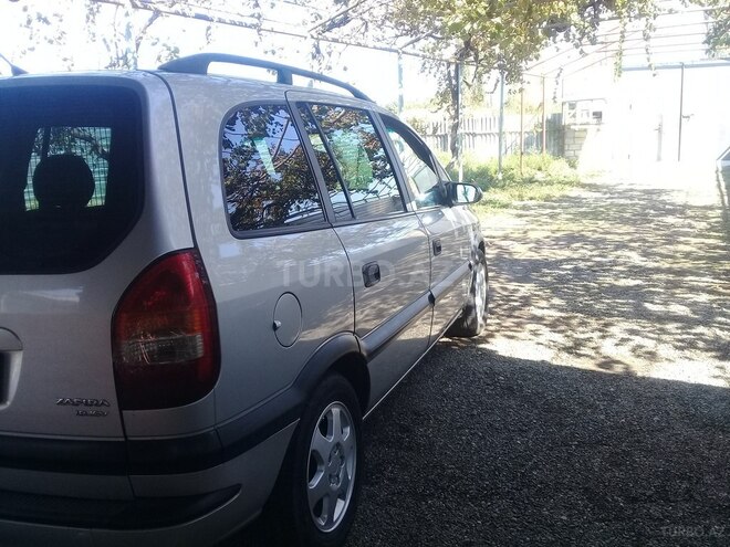 Opel Zafira 2000, 300,000 km - 1.8 л - Bakı
