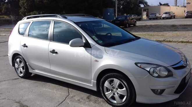 Hyundai i30 2011, 50,000 km - 1.6 л - Bakı