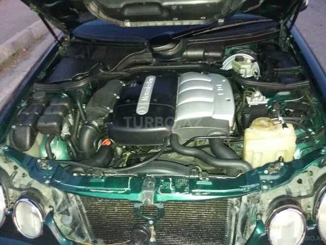 Mercedes E 220 2000, 340,555 km - 2.2 l - Qəbələ