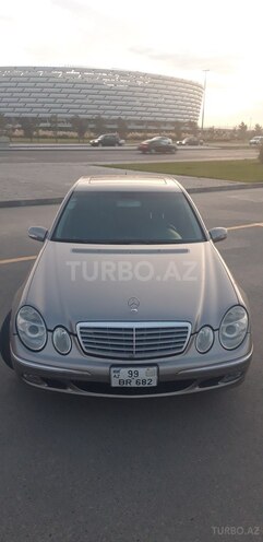 Mercedes E 320 2004, 295,000 km - 3.2 л - Bakı