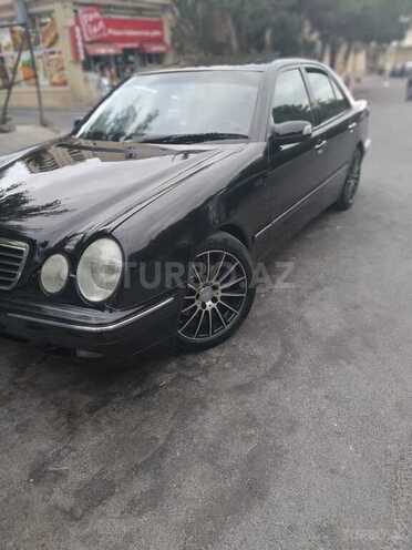 Mercedes E 280 1998, 434,000 km - 2.8 l - Bakı