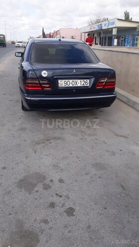Mercedes E 220 2001, 722,000 km - 2.2 l - Bakı
