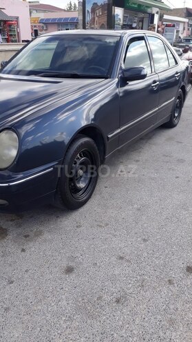 Mercedes E 220 2001, 722,000 km - 2.2 l - Bakı