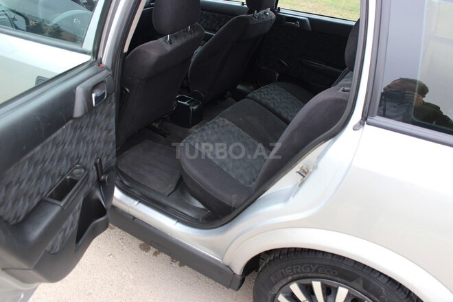 Opel Astra 2000, 271,110 km - 1.6 л - Xaçmaz