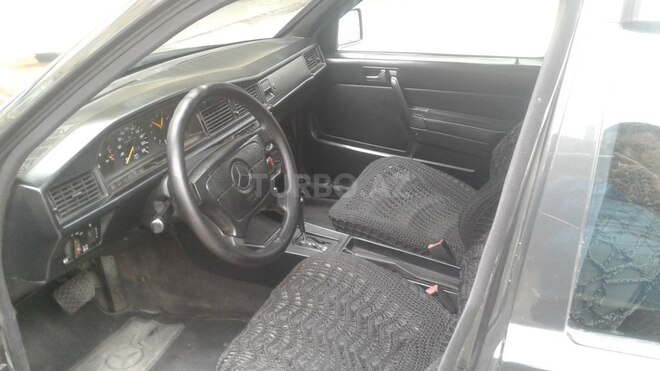 Mercedes 190 1992, 293,456 km - 1.8 л - Bakı