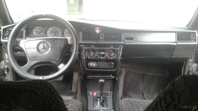 Mercedes 190 1992, 293,456 km - 1.8 л - Bakı