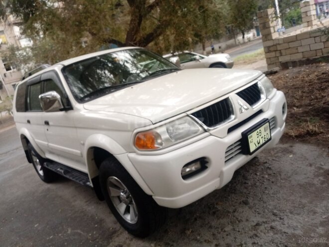 Mitsubishi Nativa 2008, 146,000 km - 3.0 l - Bakı