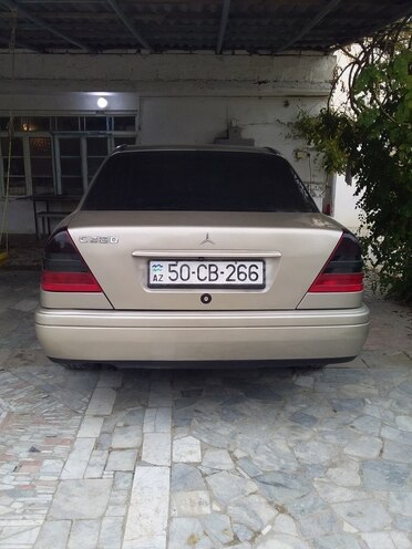 Mercedes C 200 1995, 234,568 km - 2.0 l - Bakı