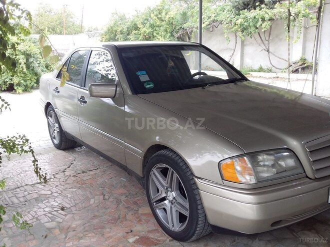 Mercedes C 200 1995, 234,568 km - 2.0 l - Bakı