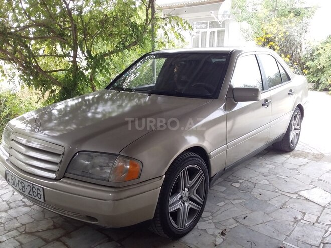 Mercedes C 200 1995, 234,568 km - 2.0 l - Bakı