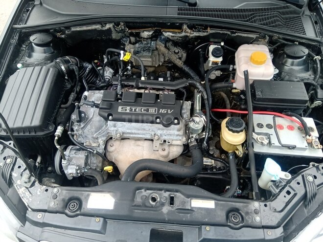 Daewoo Gentra 2013, 272,000 km - 1.5 l - Bakı