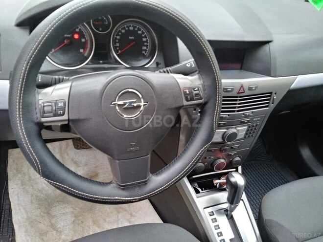 Opel Astra 2005, 268,000 km - 1.5 l - Bakı