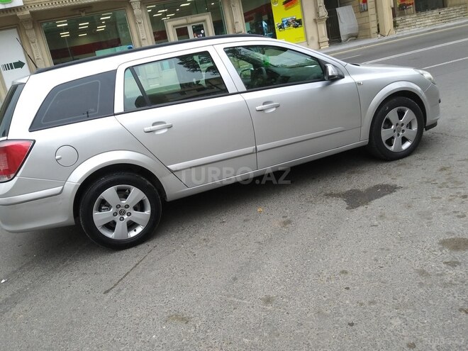 Opel Astra 2005, 268,000 km - 1.5 l - Bakı