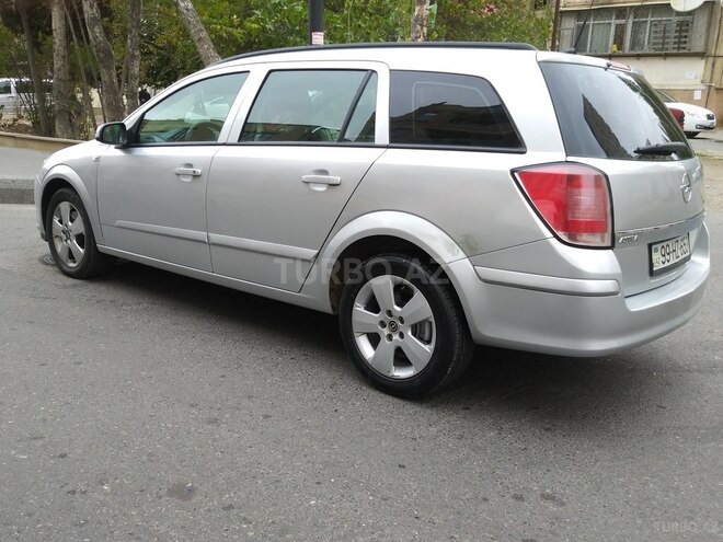 Opel Astra 2005, 268,000 km - 1.5 l - Bakı