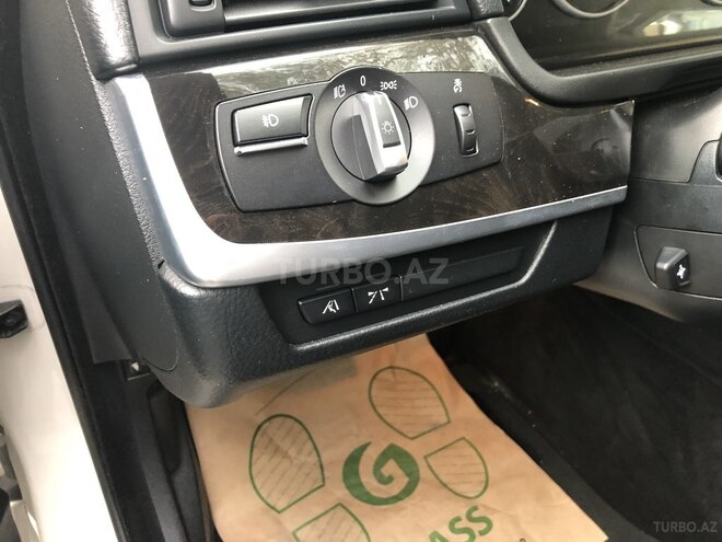 BMW 528 2012, 86,000 km - 2.0 л - Bakı