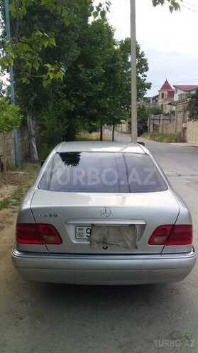 Mercedes E 230 1997, 240,000 km - 2.3 л - Bakı