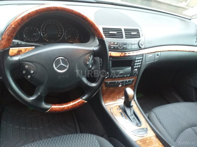 Mercedes E 200 2005, 245,000 km - 2.0 л - Bakı