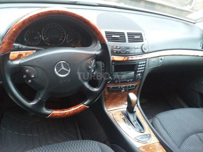 Mercedes E 200 2005, 245,000 km - 2.0 л - Bakı