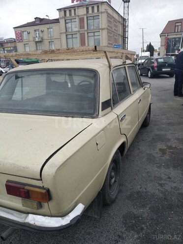 LADA (VAZ) 21011 1981, 200,000 km - 1.6 л - Bakı