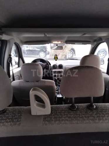 Dacia Logan 2008, 300,000 km - 1.5 l - Bakı