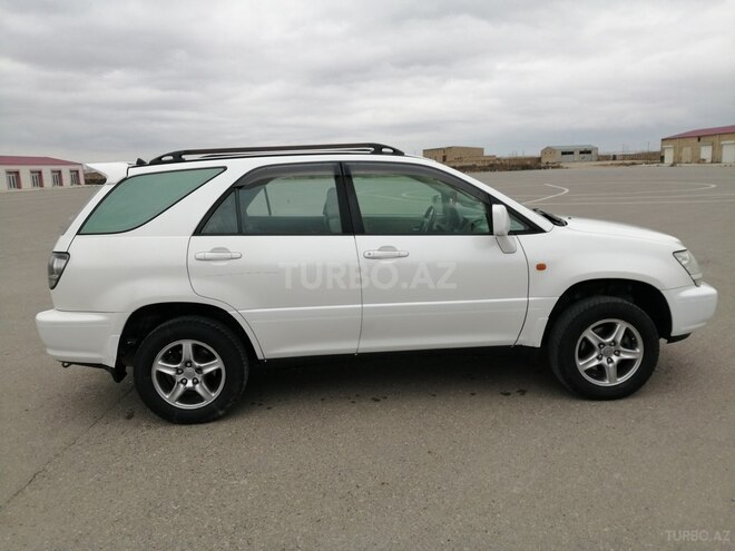 Toyota Harrier 2001, 270,000 km - 2.4 л - Bakı