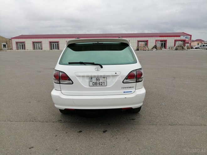Toyota Harrier 2001, 270,000 km - 2.4 л - Bakı