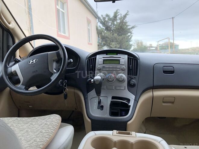 Hyundai H-1 2012, 500,000 km - 2.5 l - Bakı