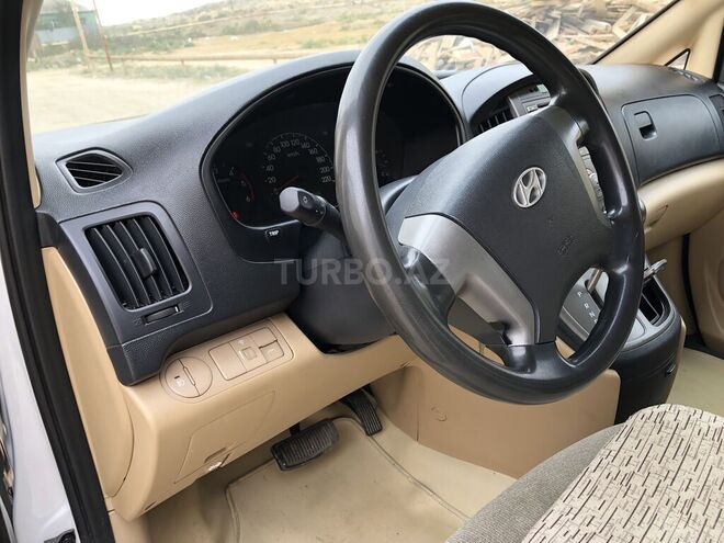 Hyundai H-1 2012, 500,000 km - 2.5 l - Bakı