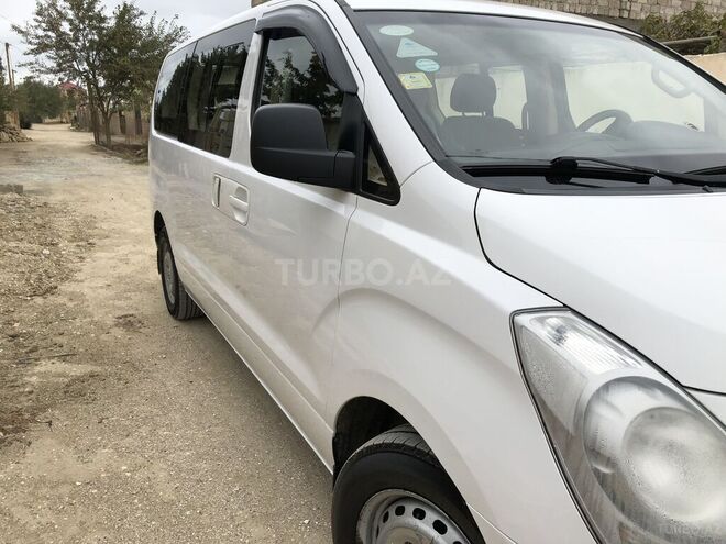 Hyundai H-1 2012, 500,000 km - 2.5 l - Bakı