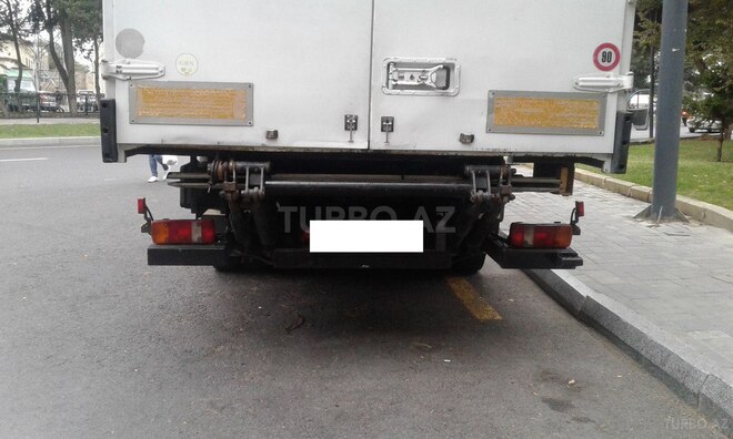 Mercedes Atego 815 2000, 250,000 km - 4.3 l - Bakı