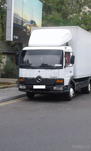 Mercedes Atego 815 2000, 250,000 km - 4.3 l - Bakı