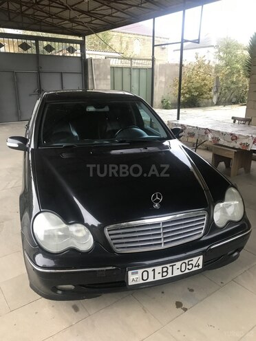 Mercedes C 320 2002, 320,000 km - 3.2 l - Bakı