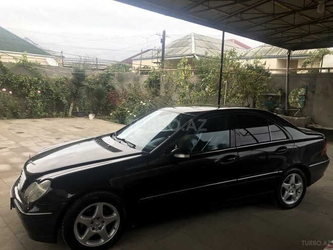 Mercedes C 320 2002, 320,000 km - 3.2 l - Bakı