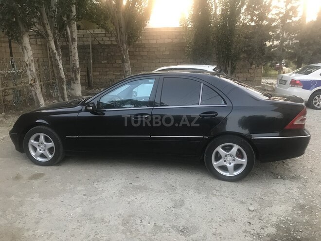 Mercedes C 320 2002, 320,000 km - 3.2 l - Bakı