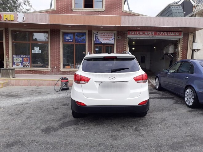 Hyundai ix35 2011, 142,000 km - 2.4 l - Bakı