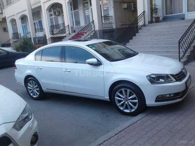 Volkswagen Passat 2011, 162,000 km - 1.8 л - Bakı