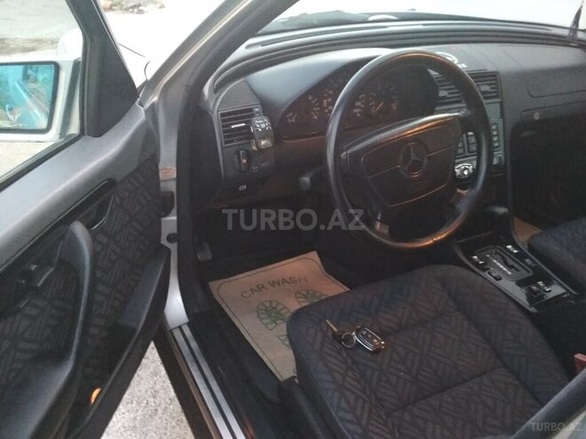 Mercedes C 220 1994, 202,998 km - 2.2 л - Bakı