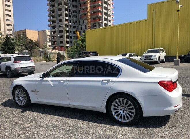BMW 750 2009, 168,000 km - 4.4 l - Bakı