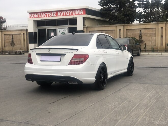 Mercedes C 180 2013, 88,500 km - 1.6 l - Bakı